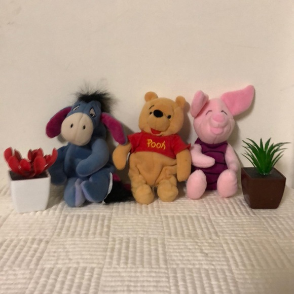 Winnie the Pooh, Ior, Piglet - Picture 1 of 8